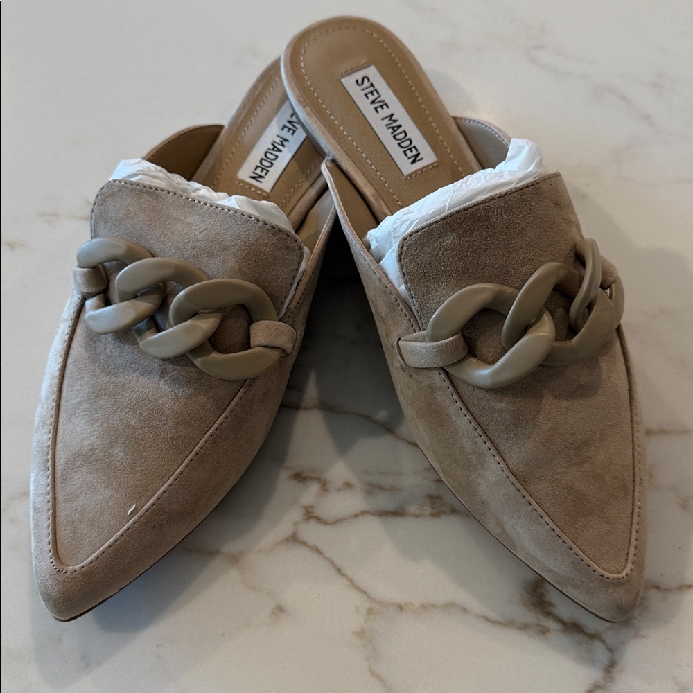 Steve Madden Beige Suede Mules with Chain Accent